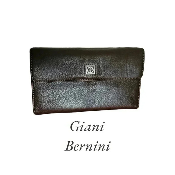 Giani Bernini Wristlet - Picture 1 of 6